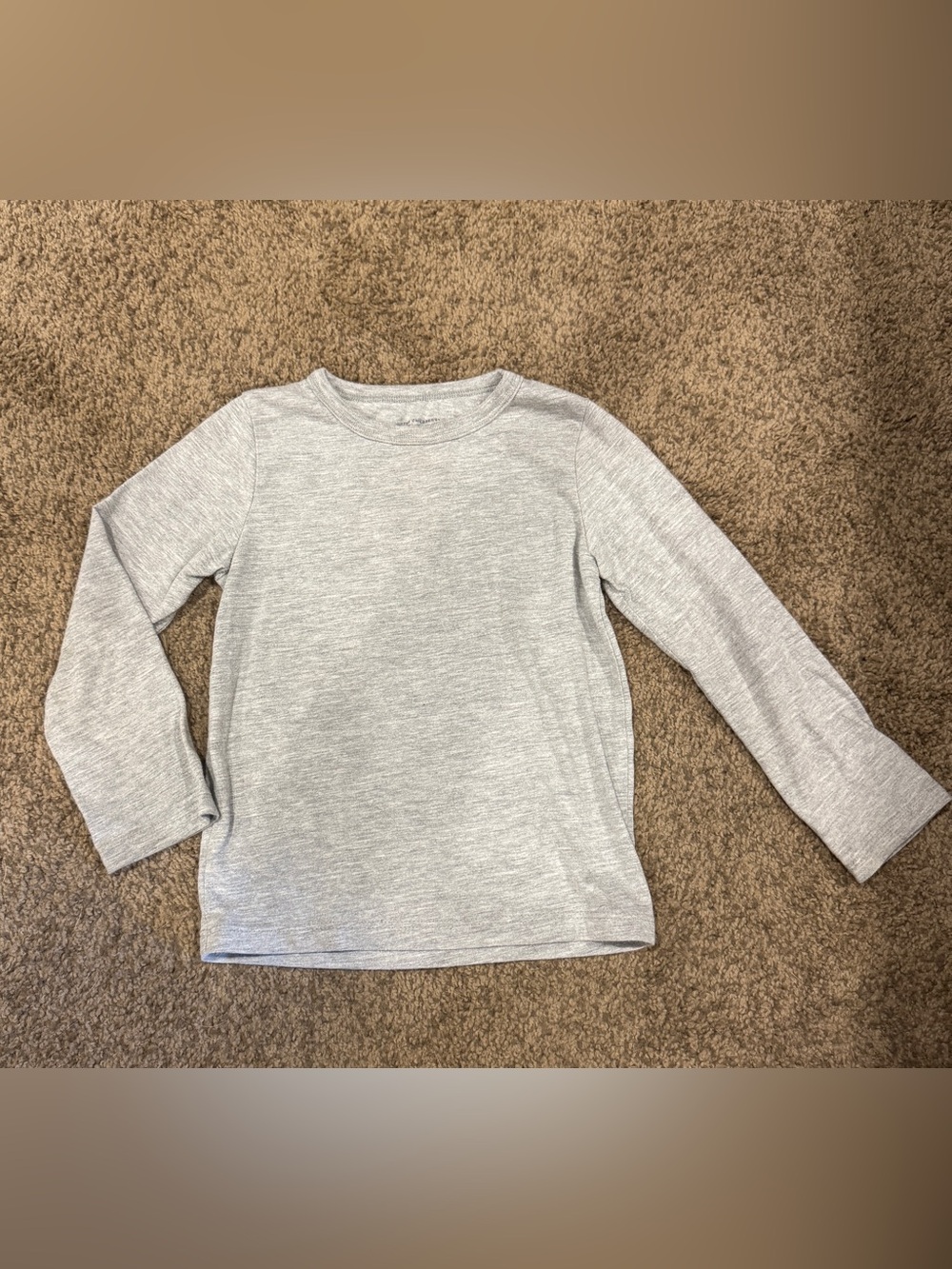 The children’s place long sleeve Grey T-shirt—3T—unisex